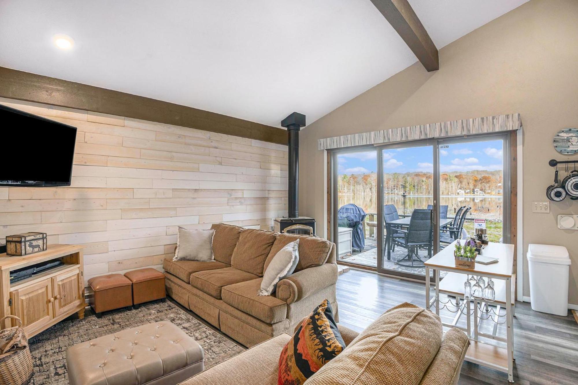 Quiet And Cozy Lakefront Home Near Mt Boyne Γκέιλορντ Εξωτερικό φωτογραφία