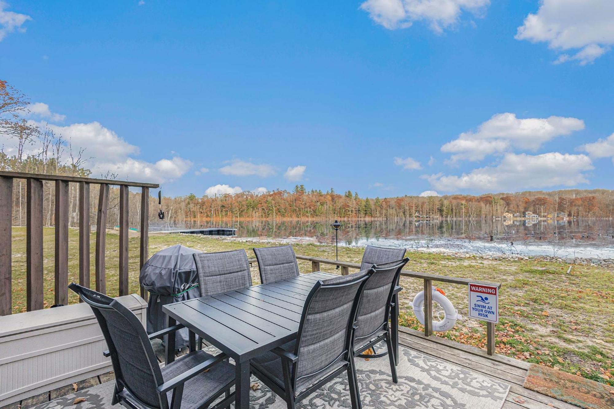 Quiet And Cozy Lakefront Home Near Mt Boyne Γκέιλορντ Εξωτερικό φωτογραφία